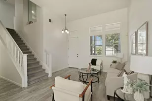988 Padbury Ct, Galt, CA 95632 - Photo 2
