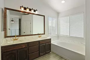 988 Padbury Ct, Galt, CA 95632 - Photo 36