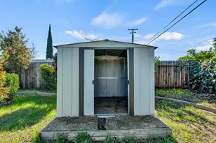 4928 Ortega, Sacramento, CA 95820 - Photo 26