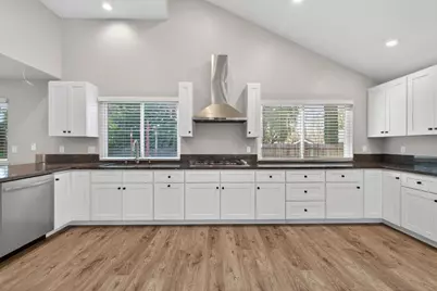 7001 Jenner Court, Citrus Heights, CA 95610 - Photo 14