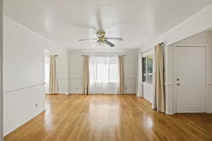 2305 Cantalier St, Sacramento, CA 95815 - Photo 2