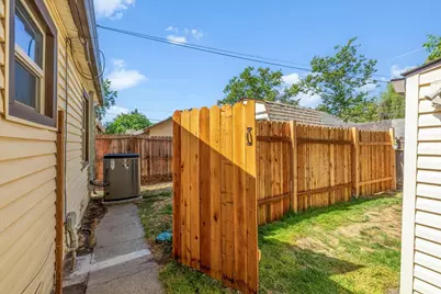2305 Cantalier Street, Sacramento, CA 95815 - Photo 22