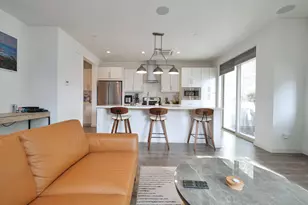 493 Tailoff Ln, Sacramento, CA 95818 - Photo 4