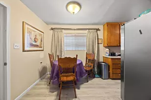 7701 39th Ave, Sacramento, CA 95824 - Photo 6