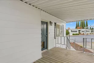 La Entrada Way, Yuba City, CA 95993 - Photo 6