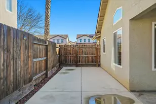 988 Monterey St, Madera, CA 93637 - Photo 36