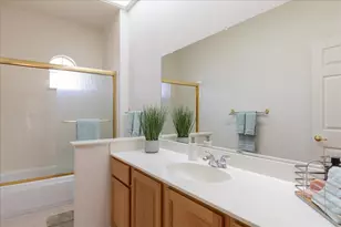 7736 Rosestone Ln, Roseville, CA 95747 - Photo 32