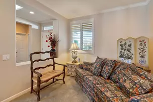 100 Roadhouse Ct, Roseville, CA 95747 - Photo 8