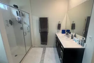 9475 Pasaje Pl, Elk Grove, CA 95624 - Photo 12