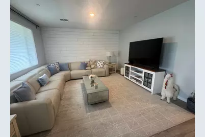 9475 Pasaje Place, Elk Grove, CA 95624 - Photo 18