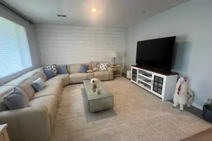 9475 Pasaje Pl, Elk Grove, CA 95624 - Photo 18