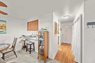 7437 Auburn Oaks Ct, Citrus Heights, CA 95621 - Photo 10