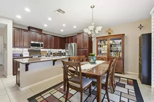 9532 Moss Hill Way, Sacramento, CA 95829 - Photo 2