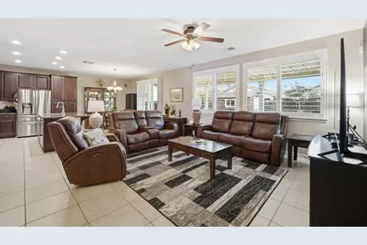 9532 Moss Hill Way, Sacramento, CA 95829 - Photo 2