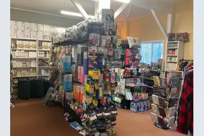 870 Hartnell Avenue, Redding, CA 96002 - Photo 24