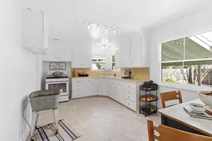 131 46th St, Sacramento, CA 95819 - Photo 16