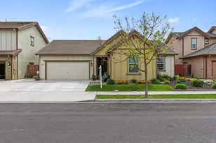 344 N Red Lion Way, Newman, CA 95360 - Photo 2