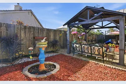 344 N Red Lion Way, Newman, CA 95360 - Photo 18