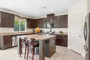 344 N Red Lion Way, Newman, CA 95360 - Photo 10