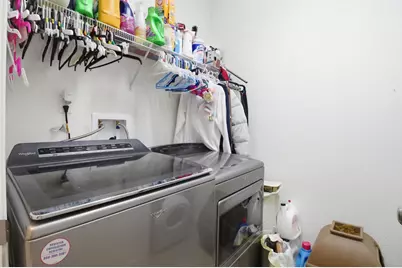 344 N Red Lion Way, Newman, CA 95360 - Photo 14