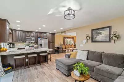 637 Thomas Street, Woodland, CA 95776 - Photo 12