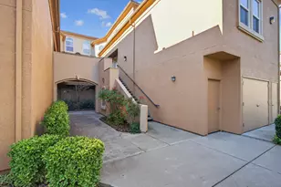 1900 Danbrook Dr, Sacramento, CA 95835 - Photo 2