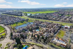 1900 Danbrook Dr, Sacramento, CA 95835 - Photo 42