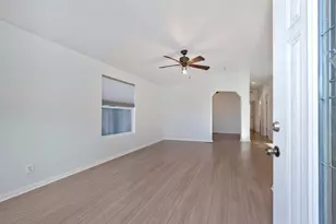 Cambria, Citrus Heights, CA 95621 - Photo 6