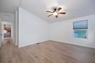 Cambria, Citrus Heights, CA 95621 - Photo 26