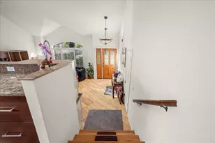 4800 Runway Dr, Fair Oaks, CA 95628 - Photo 10