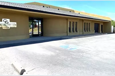 900 Post Road, Oakdale, CA 95361 - Photo 1