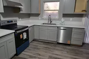 4536 E Simpson Ave, Fresno, CA 93703 - Photo 4