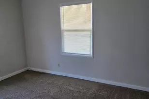 2052 S Tuxedo Ave, Stockton, CA 95204 - Photo 20