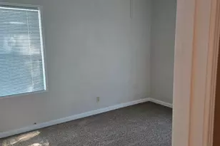 2052 S Tuxedo Ave, Stockton, CA 95204 - Photo 16