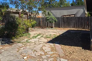 2052 S Tuxedo Ave, Stockton, CA 95204 - Photo 42