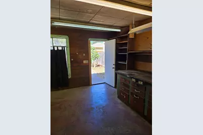 2052 S Tuxedo Avenue, Stockton, CA 95204 - Photo 40