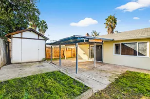 8127 Franciscan Way, Sacramento, CA 95823 - Photo 30