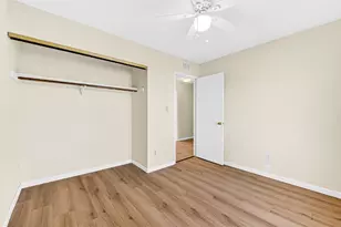 8127 Franciscan Way, Sacramento, CA 95823 - Photo 26