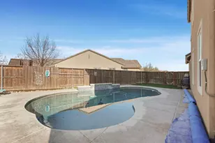 1741 Larkspur Ln, Lodi, CA 95242 - Photo 34