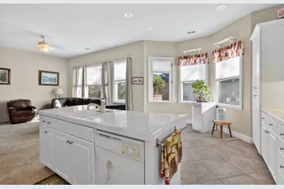 5849 Silveroak Circle, Stockton, CA 95219 - Photo 8