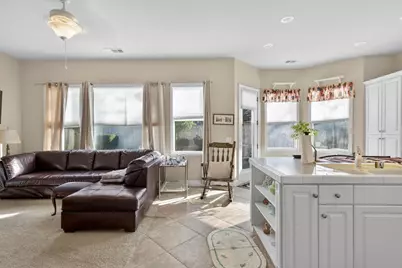 5849 Silveroak Circle, Stockton, CA 95219 - Photo 6