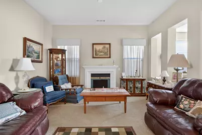 5849 Silveroak Circle, Stockton, CA 95219 - Photo 4