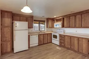 Royal Crest Circle, Rancho Cordova, CA 95670 - Photo 6