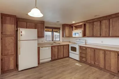 Royal Crest Circle, Rancho Cordova, CA 95670 - Photo 12