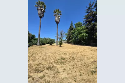 951 E Main Street, Turlock, CA 95380 - Photo 4