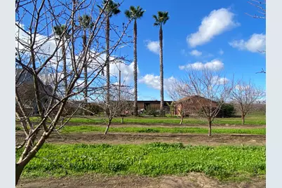 22451 Hwy 120 Street, Escalon, CA 95320 - Photo 4