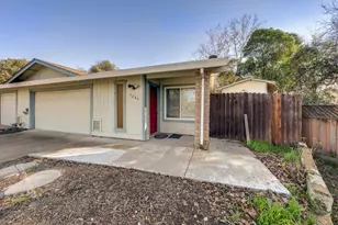 7247 Castilian Ct, Citrus Heights, CA 95621 - Photo 4