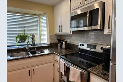 7711 Juan Way #22, Fair Oaks, CA 95628 - Photo 6