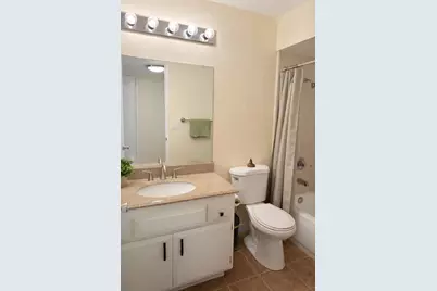 7711 Juan Way #22, Fair Oaks, CA 95628 - Photo 18