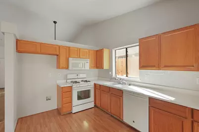 2449 Calvert Street, Stockton, CA 95210 - Photo 12